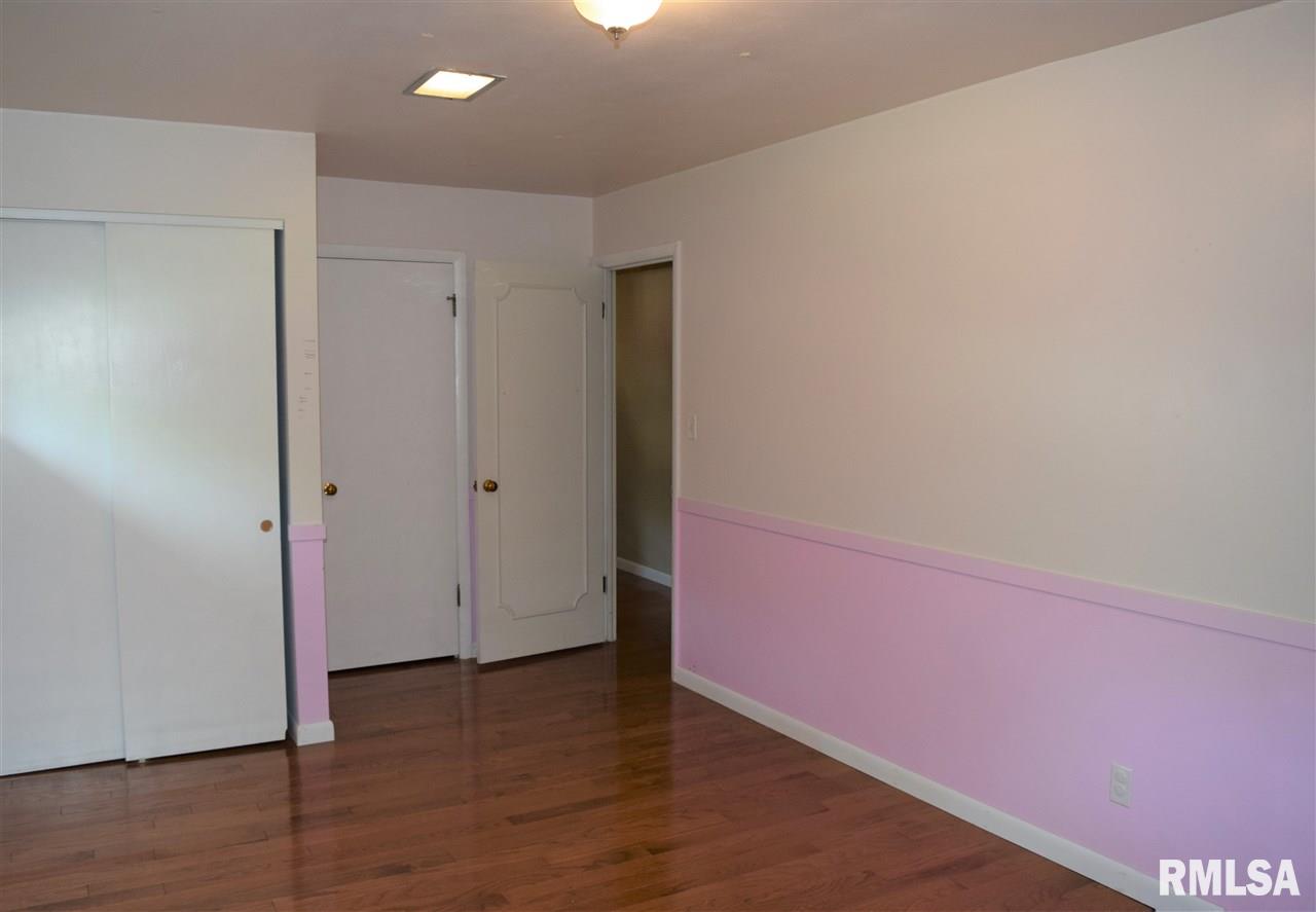 1718 East Maple Ridge Drive Peoria, IL 61603 - Photo 24 of 32 Gallery Image 24