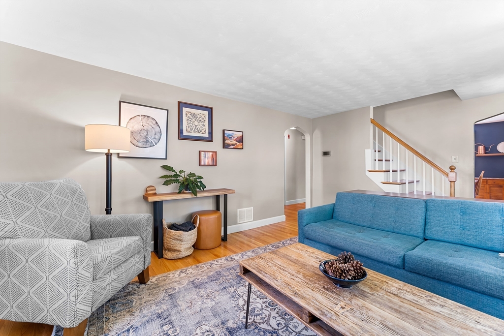 22 Yale Road Arlington, MA 02474 - Photo 4 of 22 Gallery Image 4