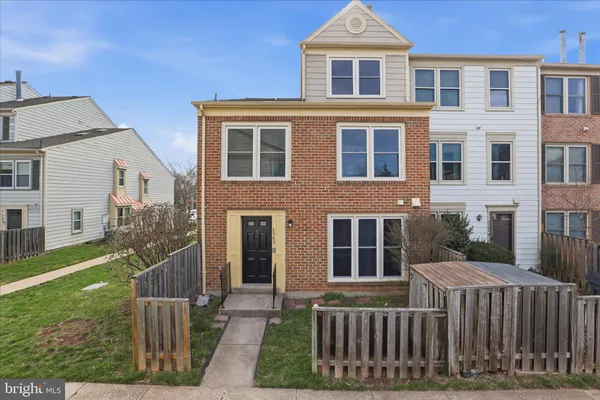 $379,000 | 7545 Belle Grae Drive, Manassas, VA 20109