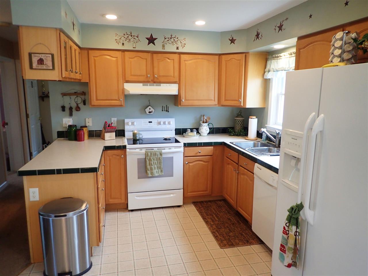 1589 North Tower Beach Road Pinconning, MI 48650 - Photo 7 of 29 Gallery Image 7