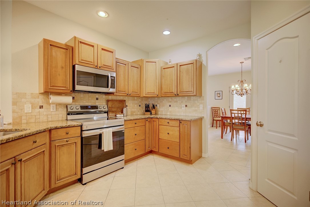 309 Cardinal Road Sebring, FL 33876 - Photo 17 of 50