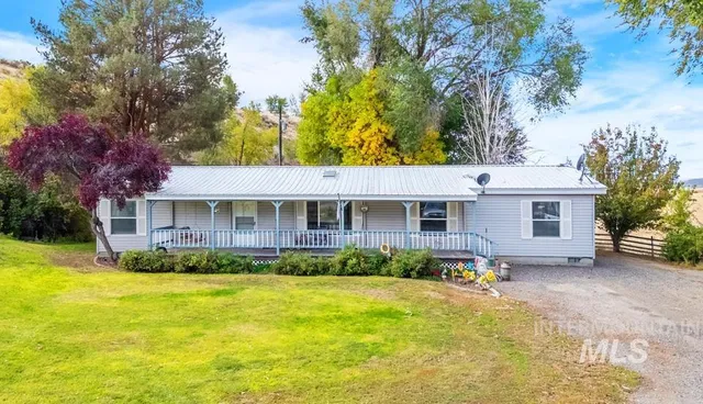$455,000 | 1780 Sand Hollow Road, Vale, OR 97918