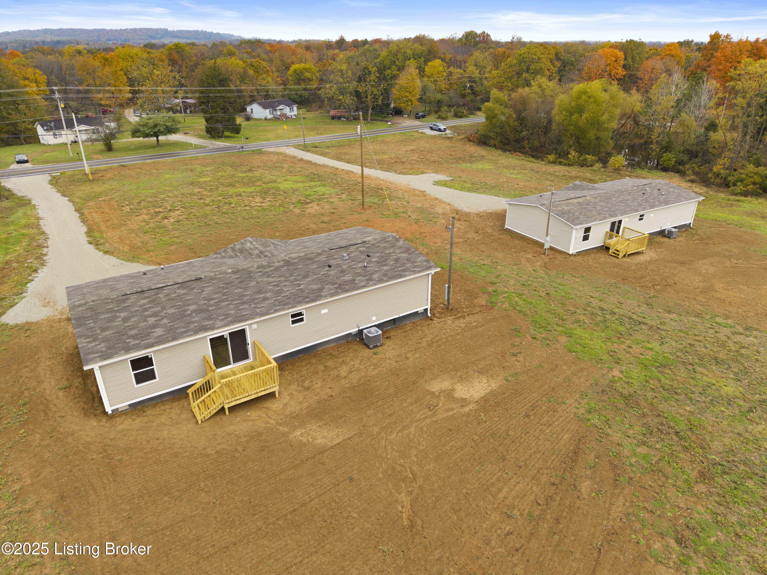 7208 Brandenburg Road Ekron, KY 40117 - Photo 10 of 39 DJI_20251102104911_0195_D