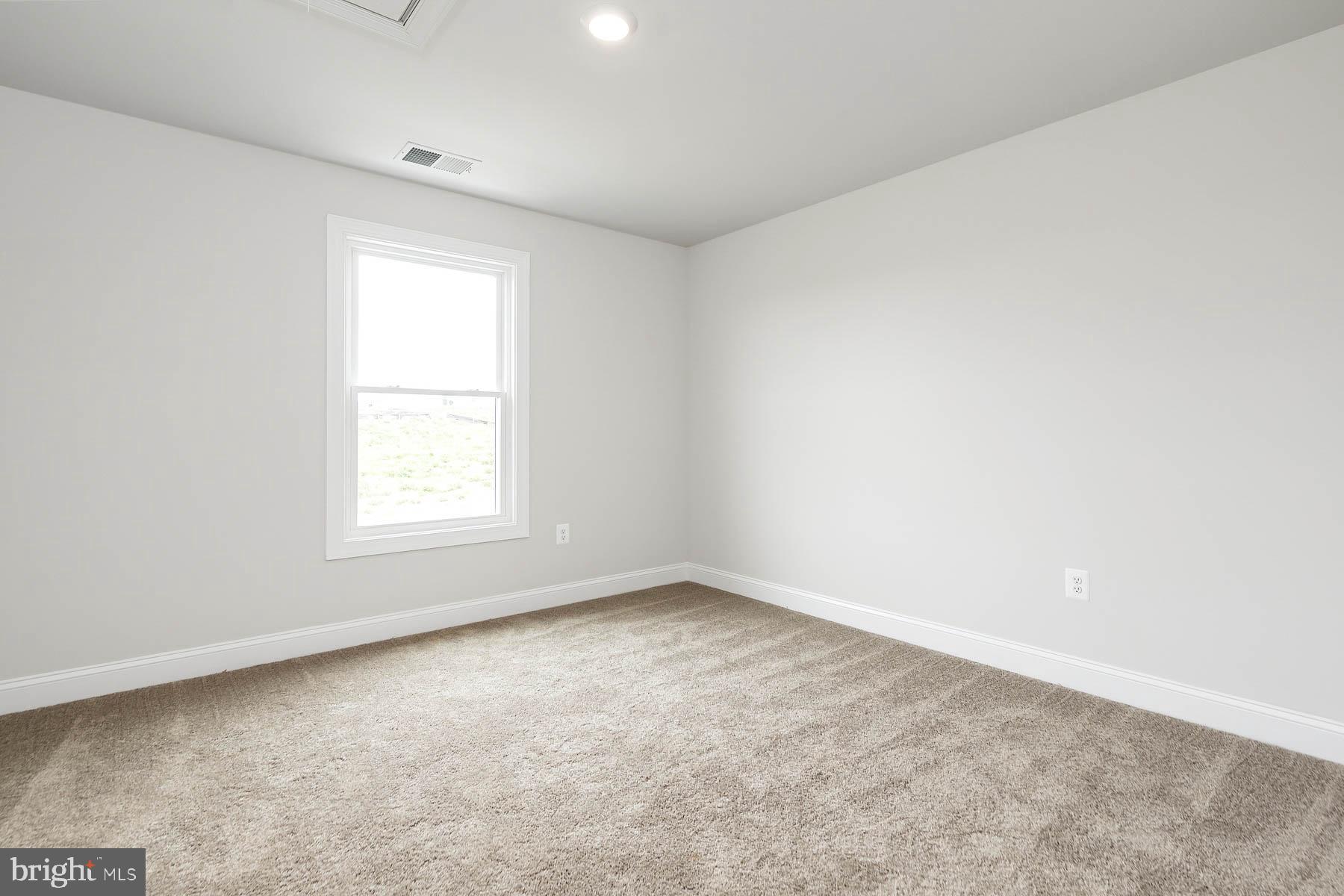 10014 Roulette Drive Hagerstown, MD 21740 - Photo 14 of 17