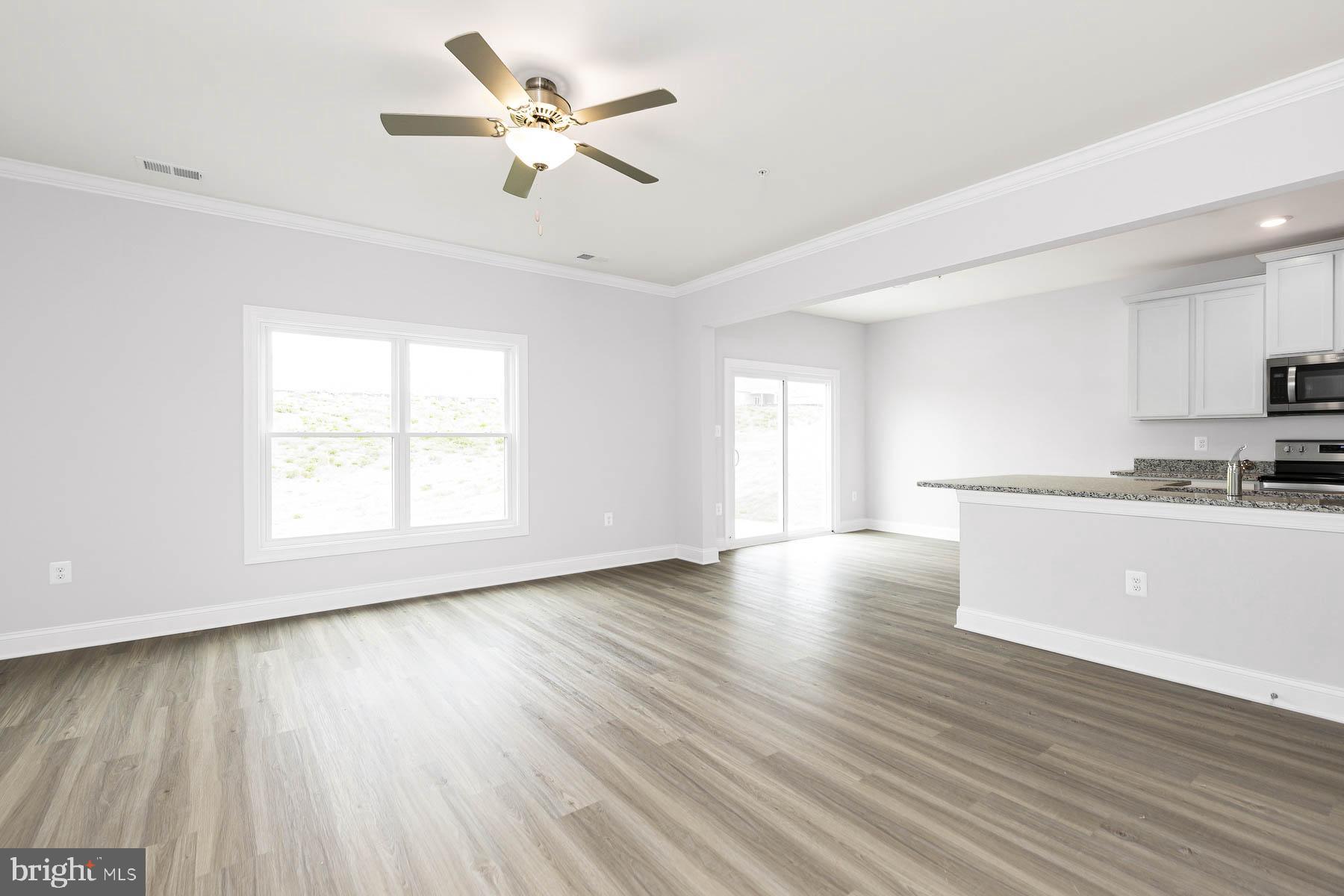 10014 Roulette Drive Hagerstown, MD 21740 - Photo 7 of 17