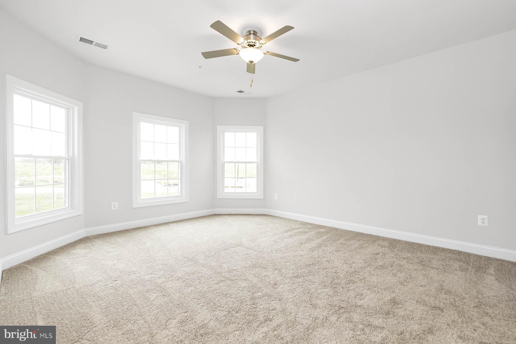 10014 Roulette Drive Hagerstown, MD 21740 - Photo 10 of 17