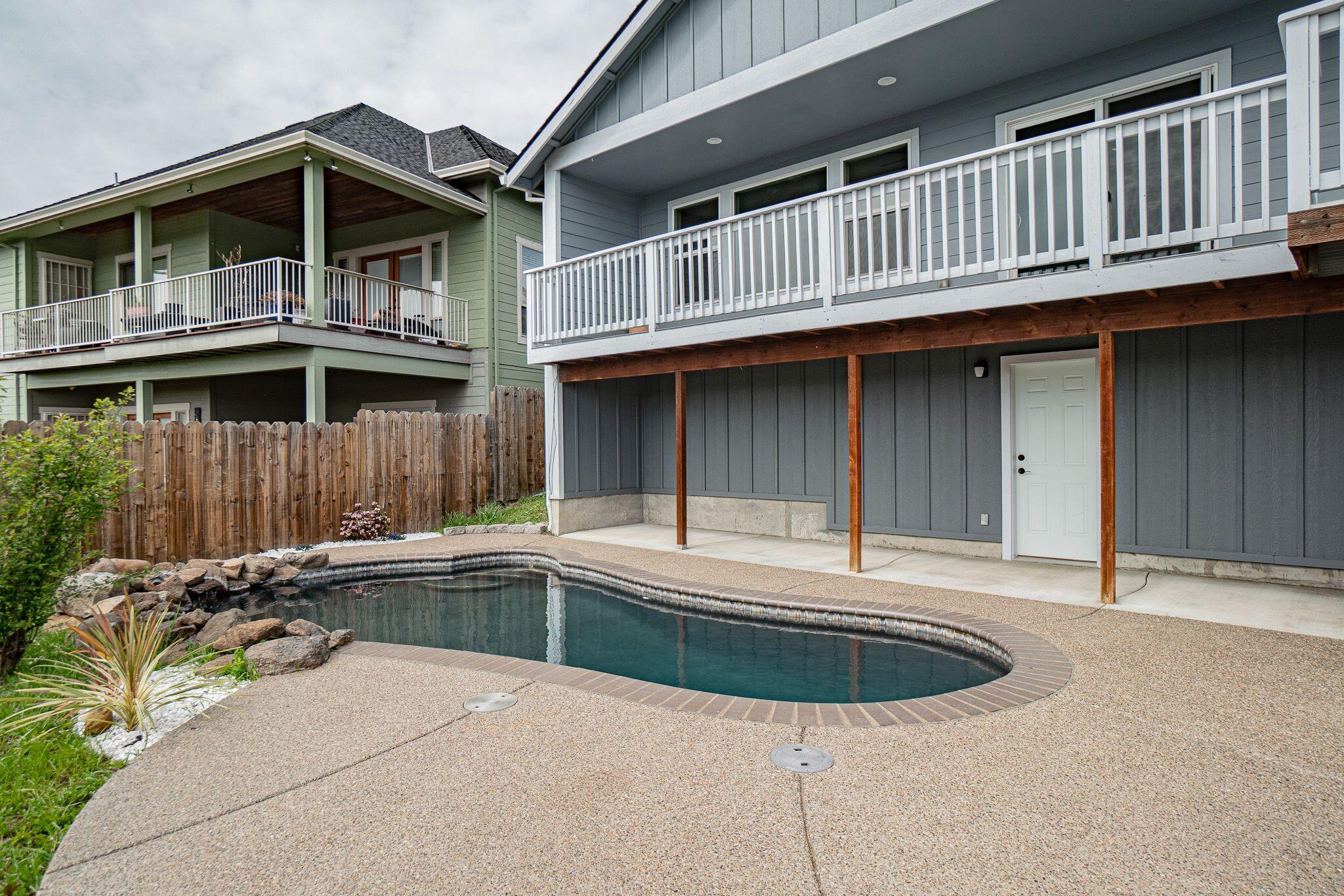 1020 Azure Way Eagle Point, OR 97524 - Photo 39 of 51 HOIrsrlY