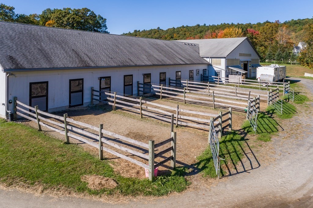 181 Littleton County Road Harvard, MA 01451 - Photo 15 of 24