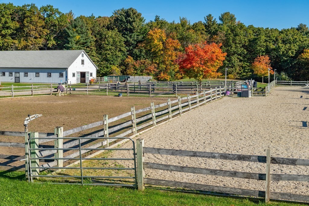 181 Littleton County Road Harvard, MA 01451 - Photo 17 of 24