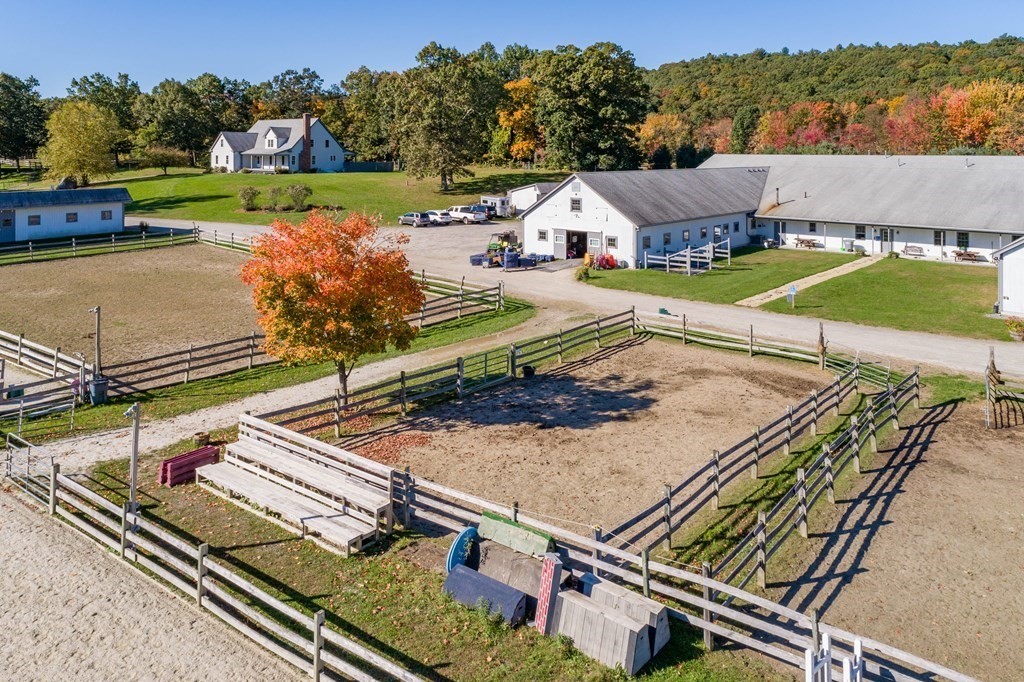 181 Littleton County Road Harvard, MA 01451 - Photo 7 of 24