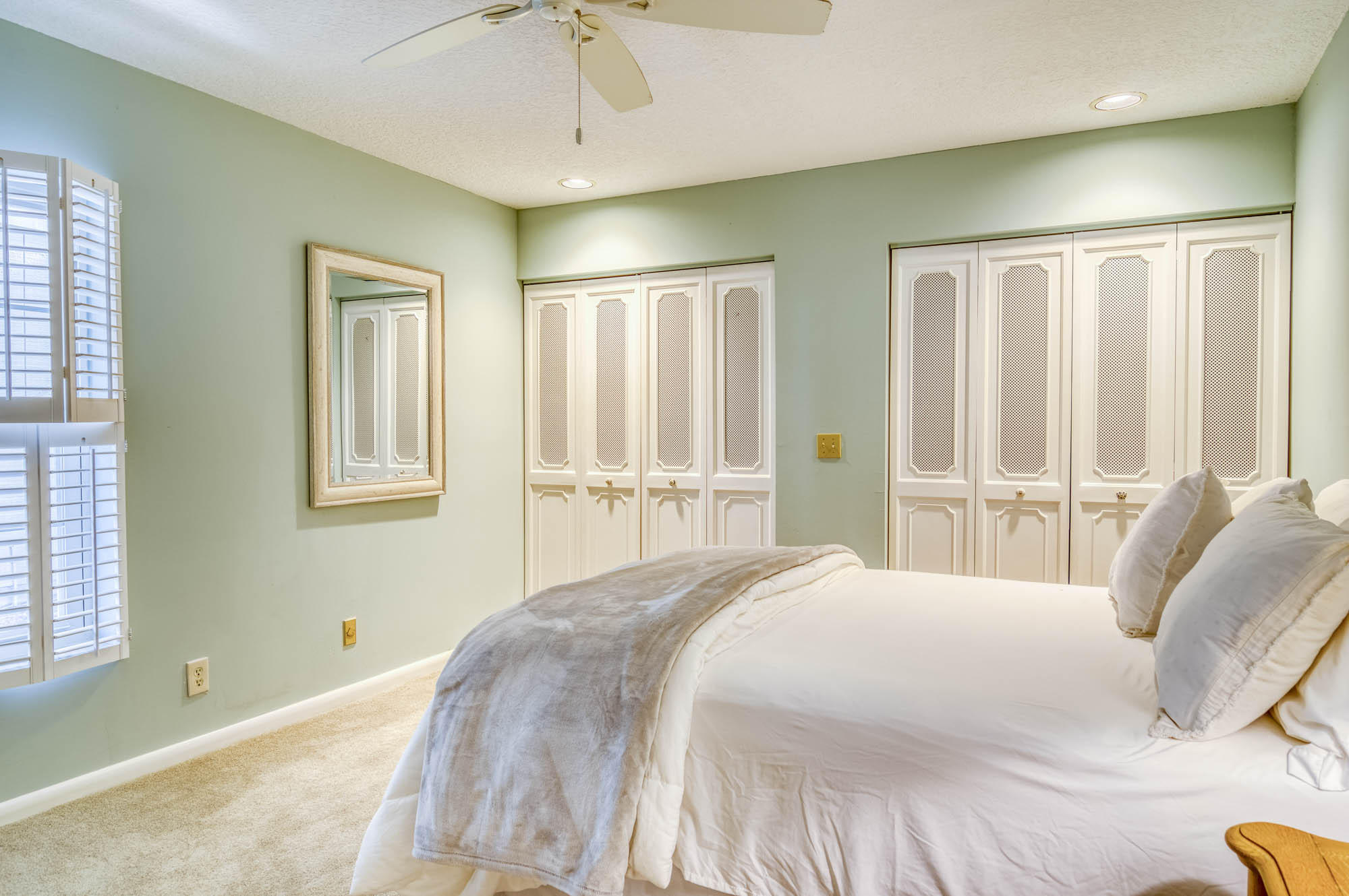 9170 Southeast Riverfront Terrace, Unit E Jupiter, FL 33469 - Photo 18 of 33 18