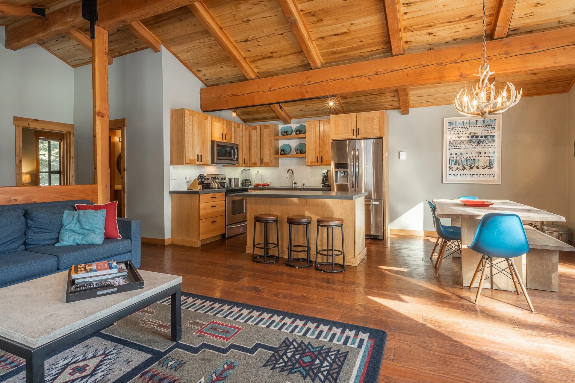 3252 Chateau Road, Unit 24 Mammoth Lakes, CA 93546 - Photo 5 of 55