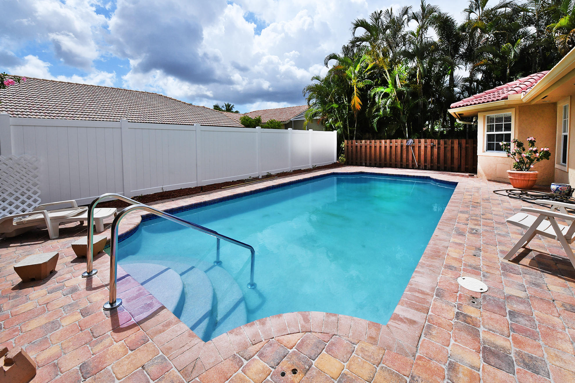 22136 Larkspur Trail Boca Raton, FL 33433 - Photo 30 of 30 the pool