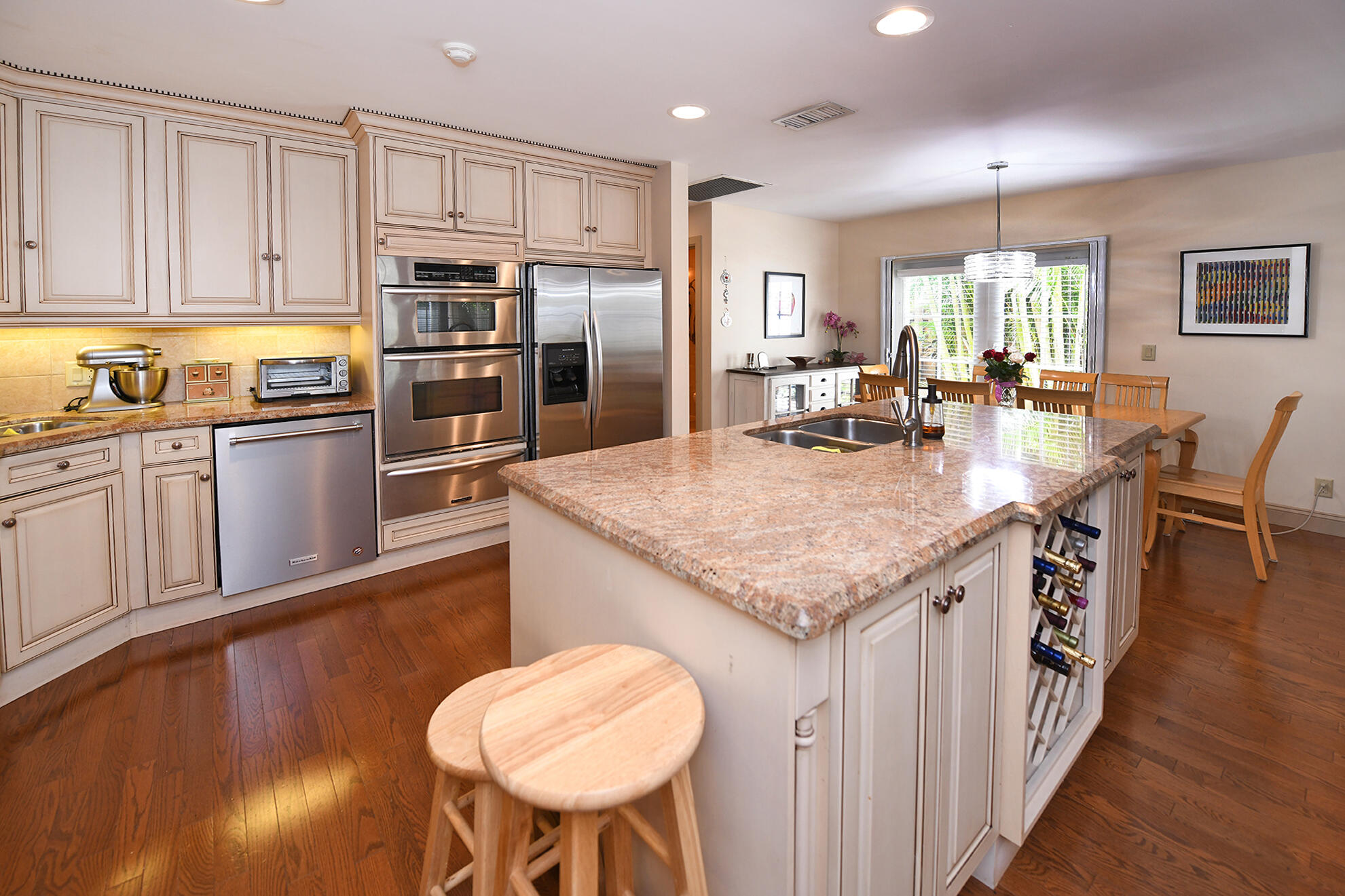 22136 Larkspur Trail Boca Raton, FL 33433 - Photo 6 of 30 the kitchen