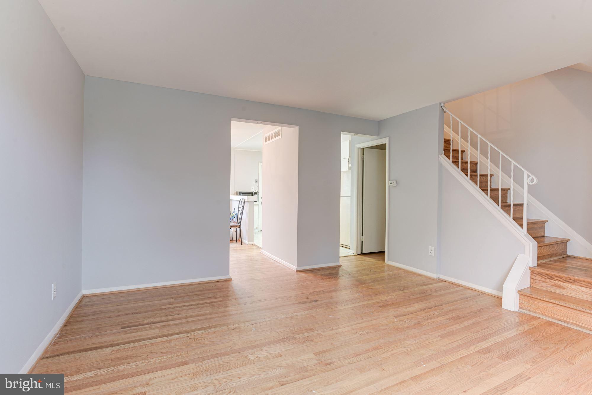 6953 Blanche Road Baltimore, MD 21215 - Photo 3 of 25 Living Room | Hardwood Floors