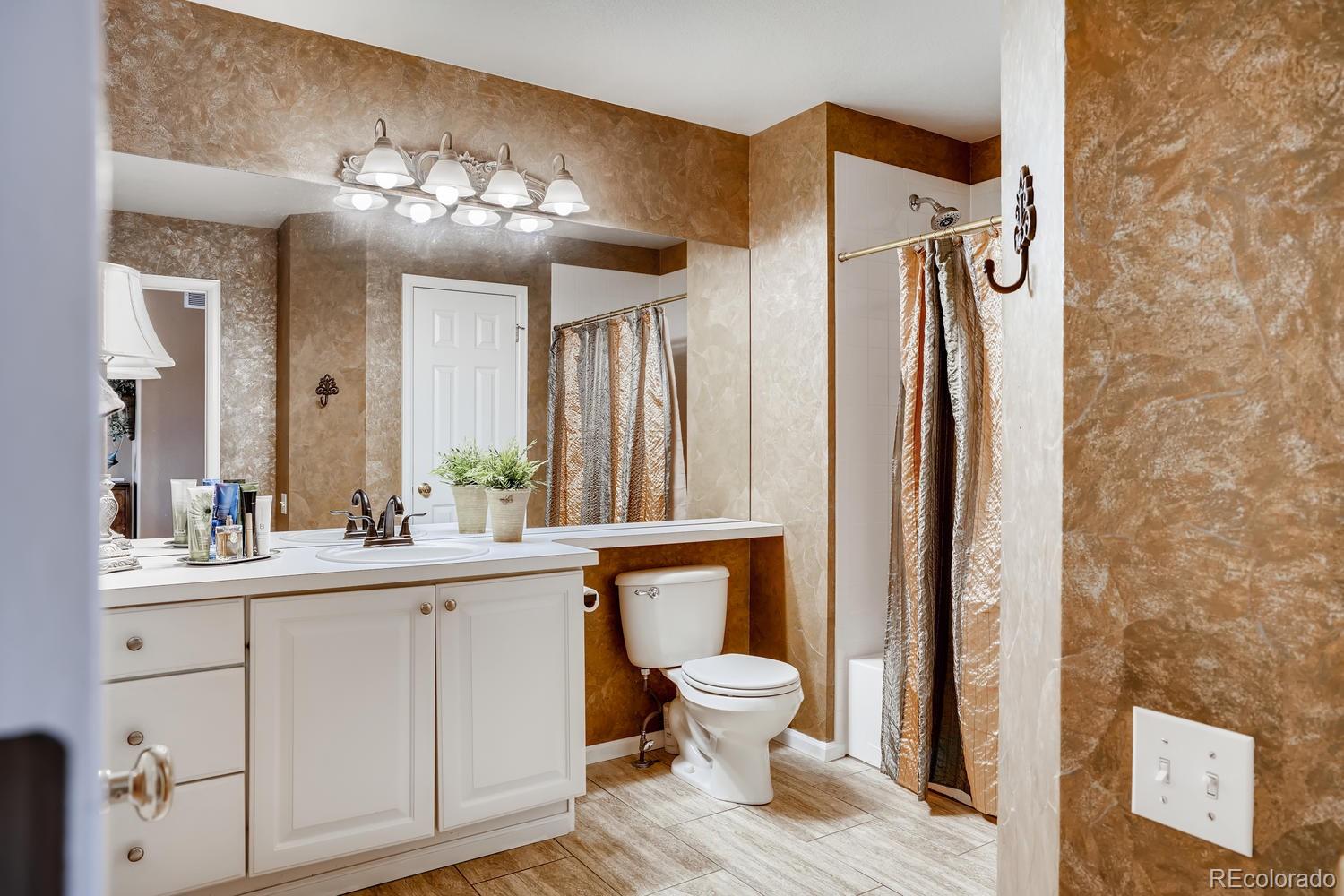 6132 Trailhead Road Highlands Ranch, CO 80130 - Photo 19 of 27