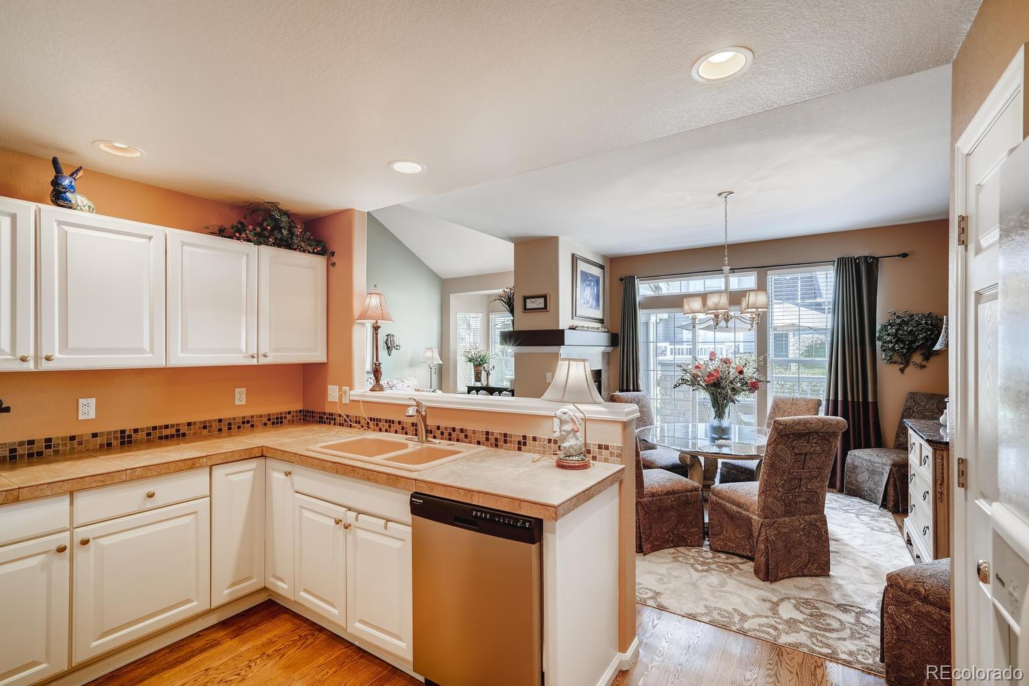 6132 Trailhead Road Highlands Ranch, CO 80130 - Photo 10 of 27