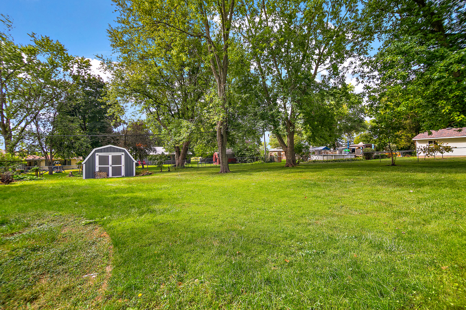 3926 East Chestnut Street Kankakee, IL 60901 - Photo 12 of 14 a view of a green field
