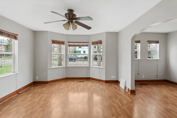$189,900 | 107 South Draper Avenue, Champaign, IL 61821