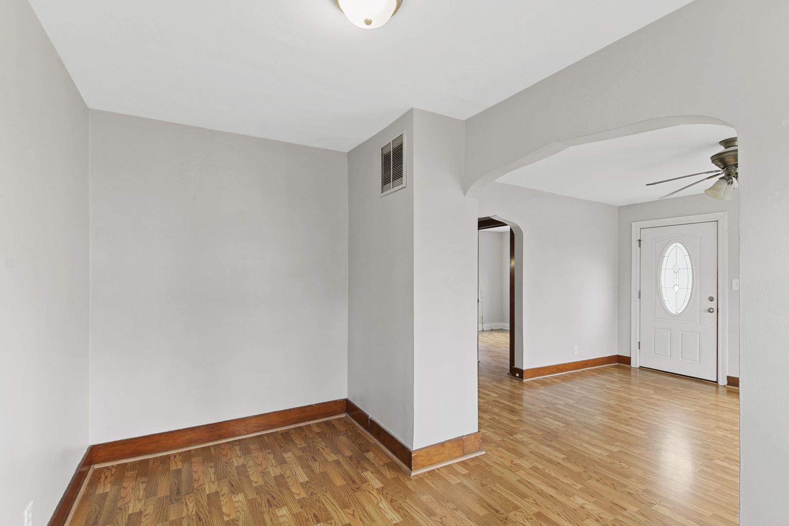 107 South Draper Avenue Champaign, IL 61821 - Photo 7 of 20