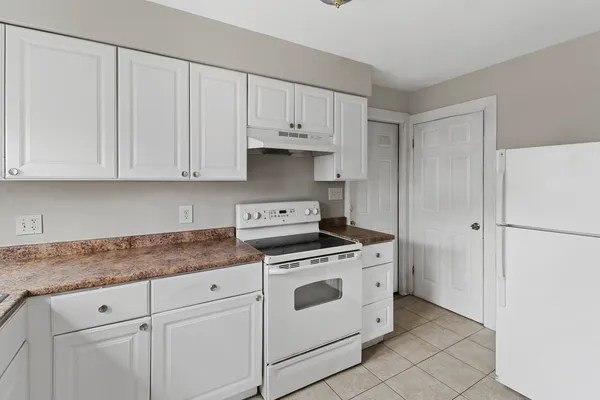$189,900 | 107 South Draper Avenue, Champaign, IL 61821