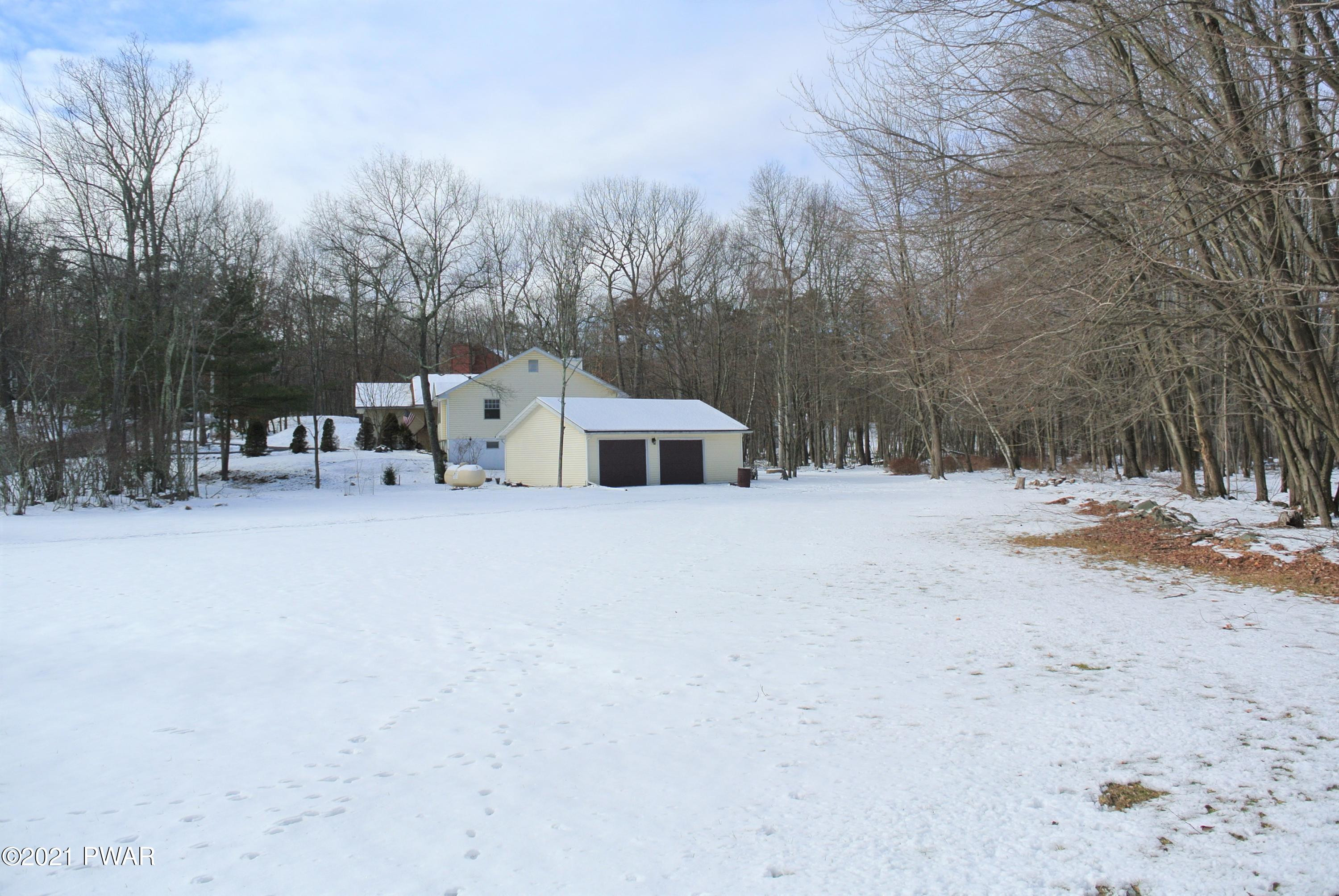125 Yale Road Milford, PA 18337 - Photo 3 of 46 Back Yard