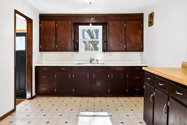 $189,900 | 314 Eagle Street, Seymour, WI 54165