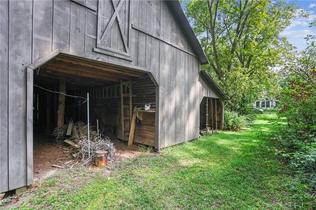 a view of backyard of house