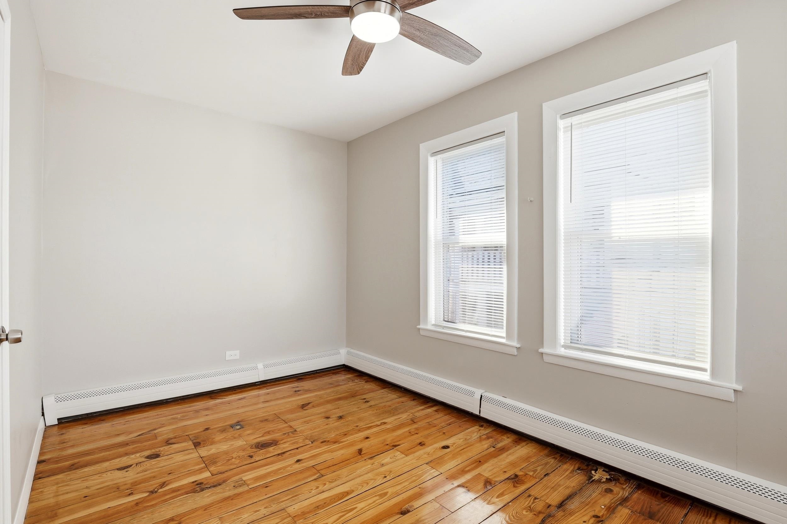 117 Webster Street Manchester, NH 03104 - Photo 16 of 33