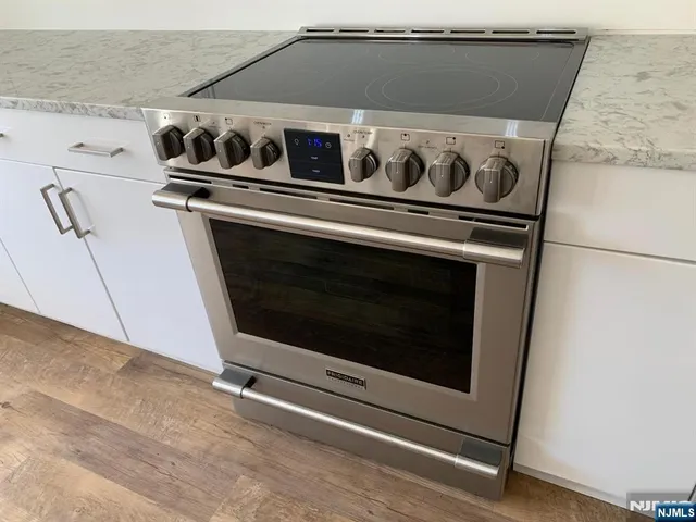 $3,500 | 301 Beech Street, Unit OF7, Hackensack, NJ 07601