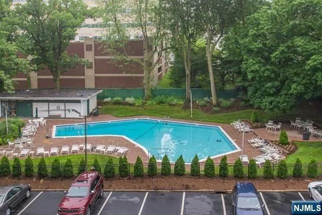 $3,500 | 301 Beech Street, Unit OF7, Hackensack, NJ 07601