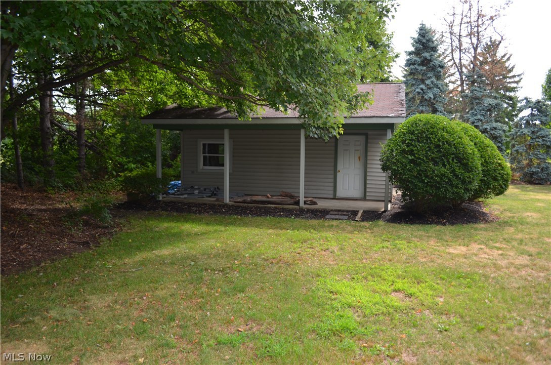 3955 Manchester Road Perry, OH 44081 - Photo 6 of 33