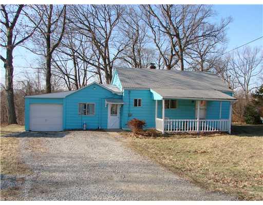 223 Roberts Road Plum, PA 15239 - Photo 1 of 17 Exterior Front.