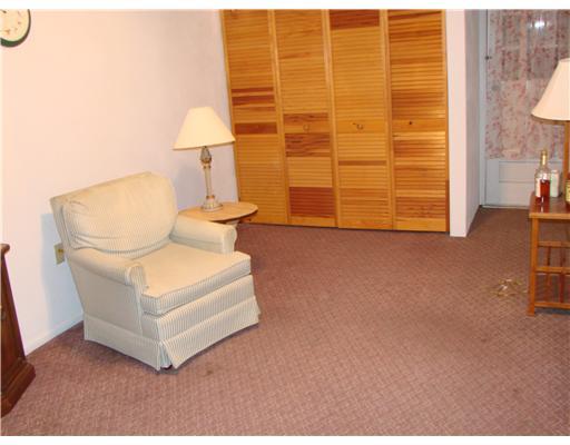 223 Roberts Road Plum, PA 15239 - Photo 9 of 17 Family Room.