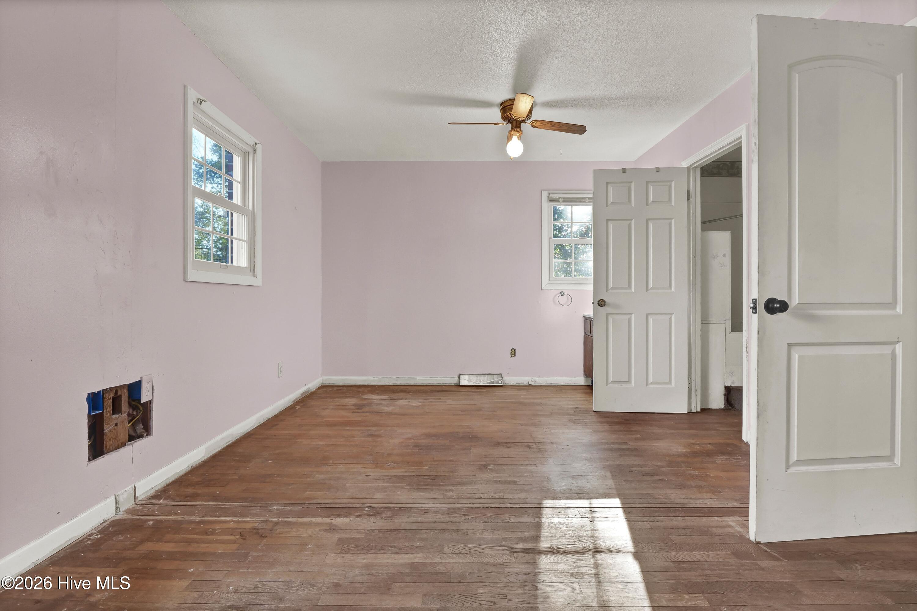 3533 Middle Sound Loop Road Wilmington, NC 28411 - Photo 11 of 25 011_p2988982_885