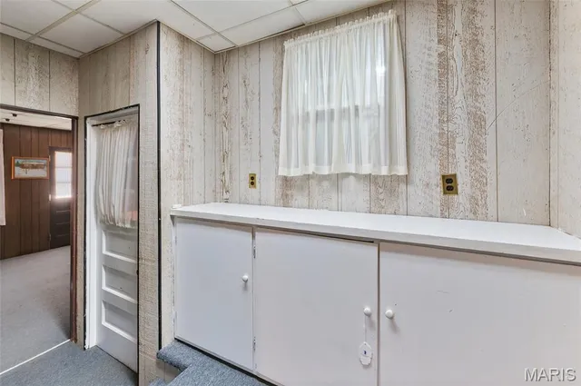 $130,000 | 464 West Rosedale Drive, East Alton, IL 62024