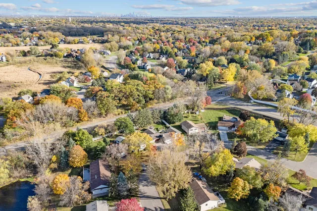 $445,000 | 11100 52nd Avenue North, Plymouth, MN 55442