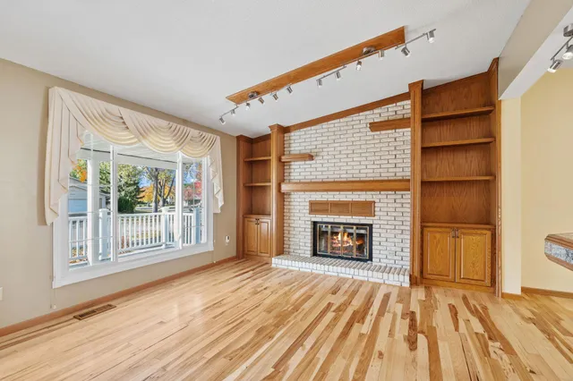 $445,000 | 11100 52nd Avenue North, Plymouth, MN 55442