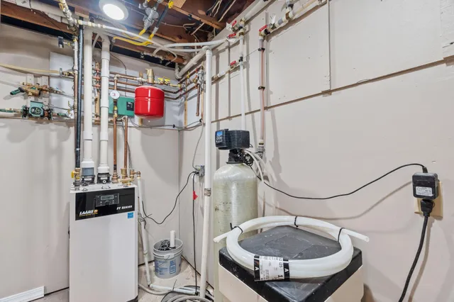 $445,000 | 11100 52nd Avenue North, Plymouth, MN 55442