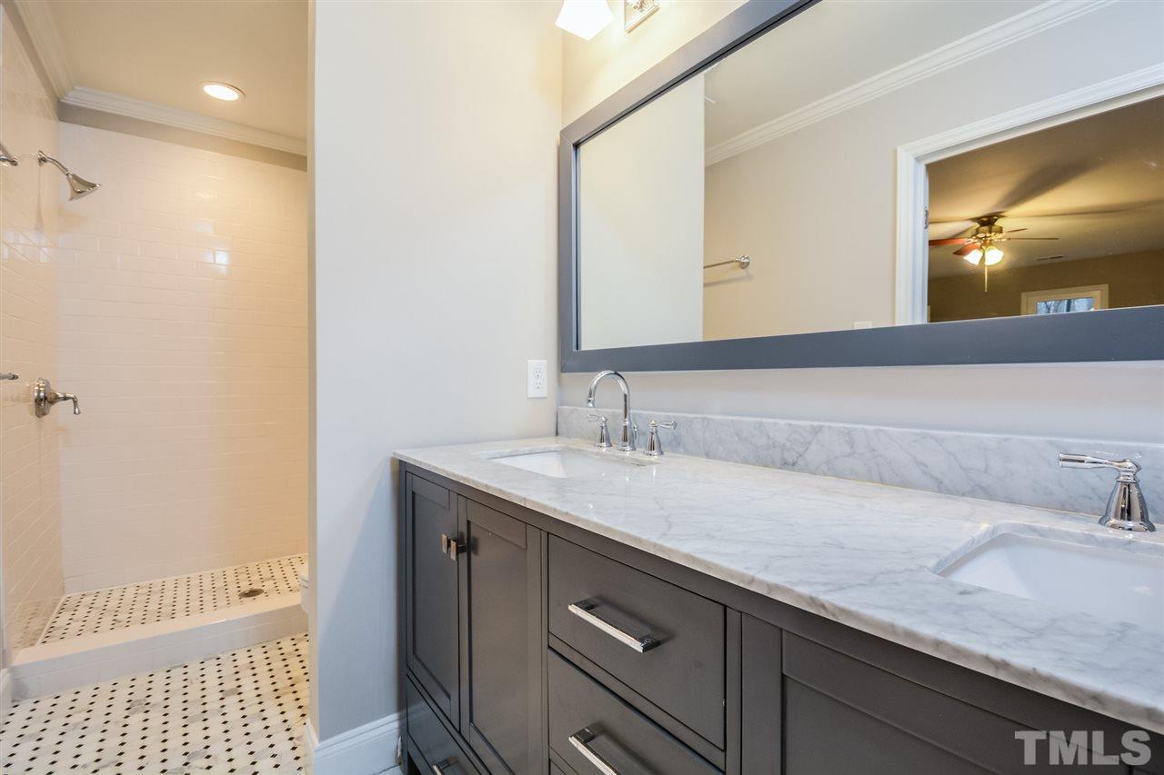 4605 Gunston Place Raleigh, NC 27612 - Photo 14 of 21