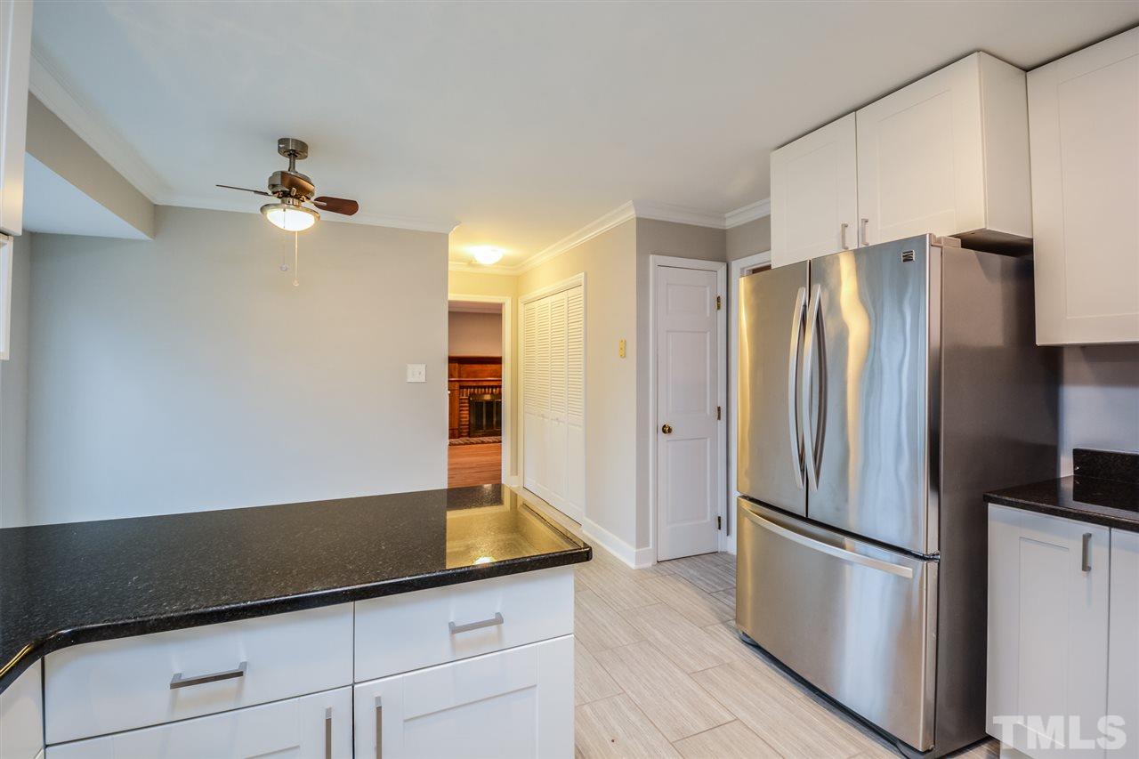 4605 Gunston Place Raleigh, NC 27612 - Photo 6 of 21