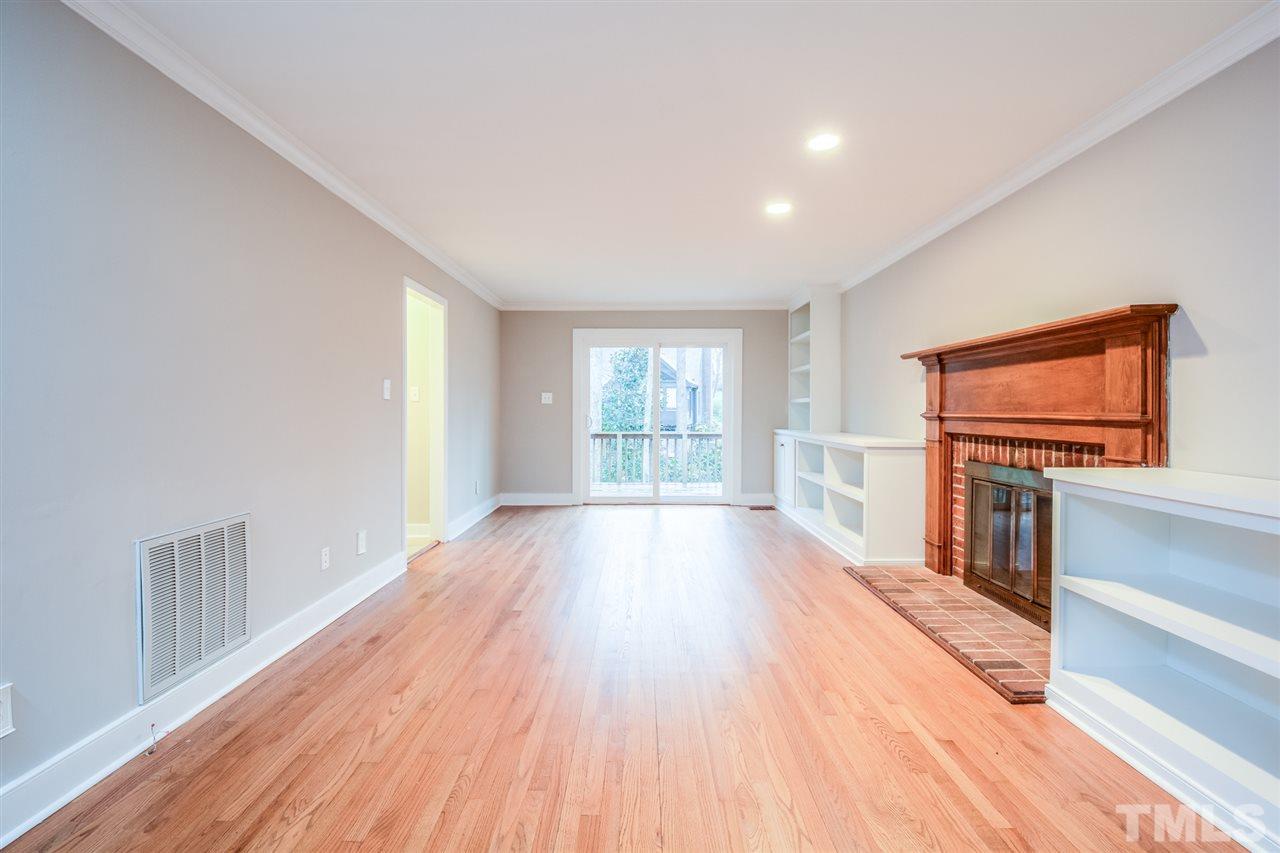 4605 Gunston Place Raleigh, NC 27612 - Photo 9 of 21