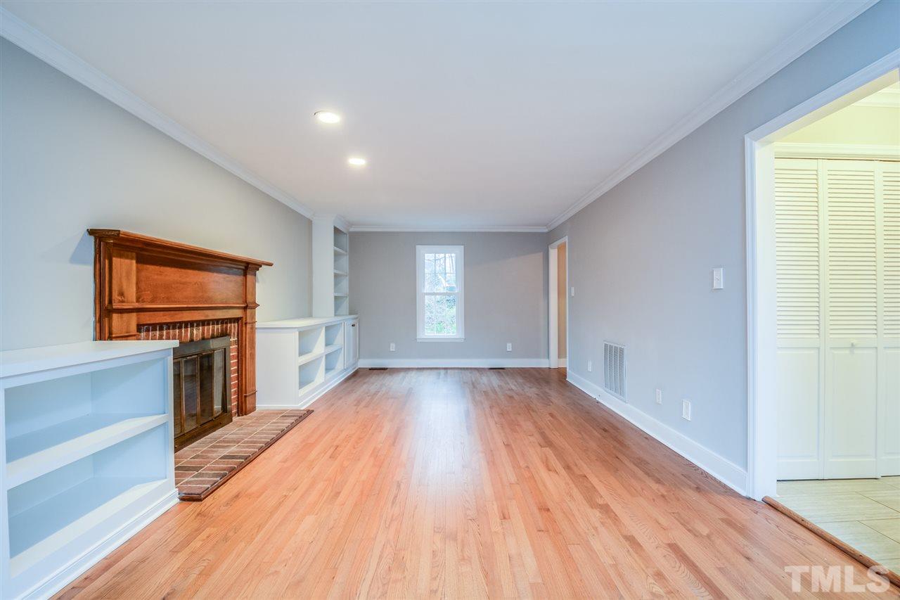 4605 Gunston Place Raleigh, NC 27612 - Photo 10 of 21