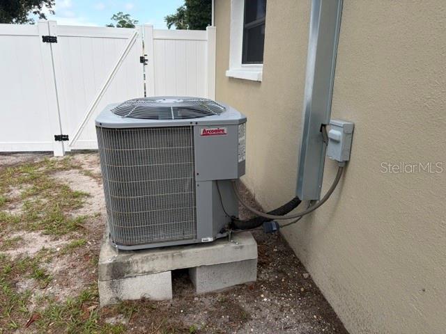 11601 109th Street Seminole, FL 33778 - Photo 27 of 29 a view of entryway