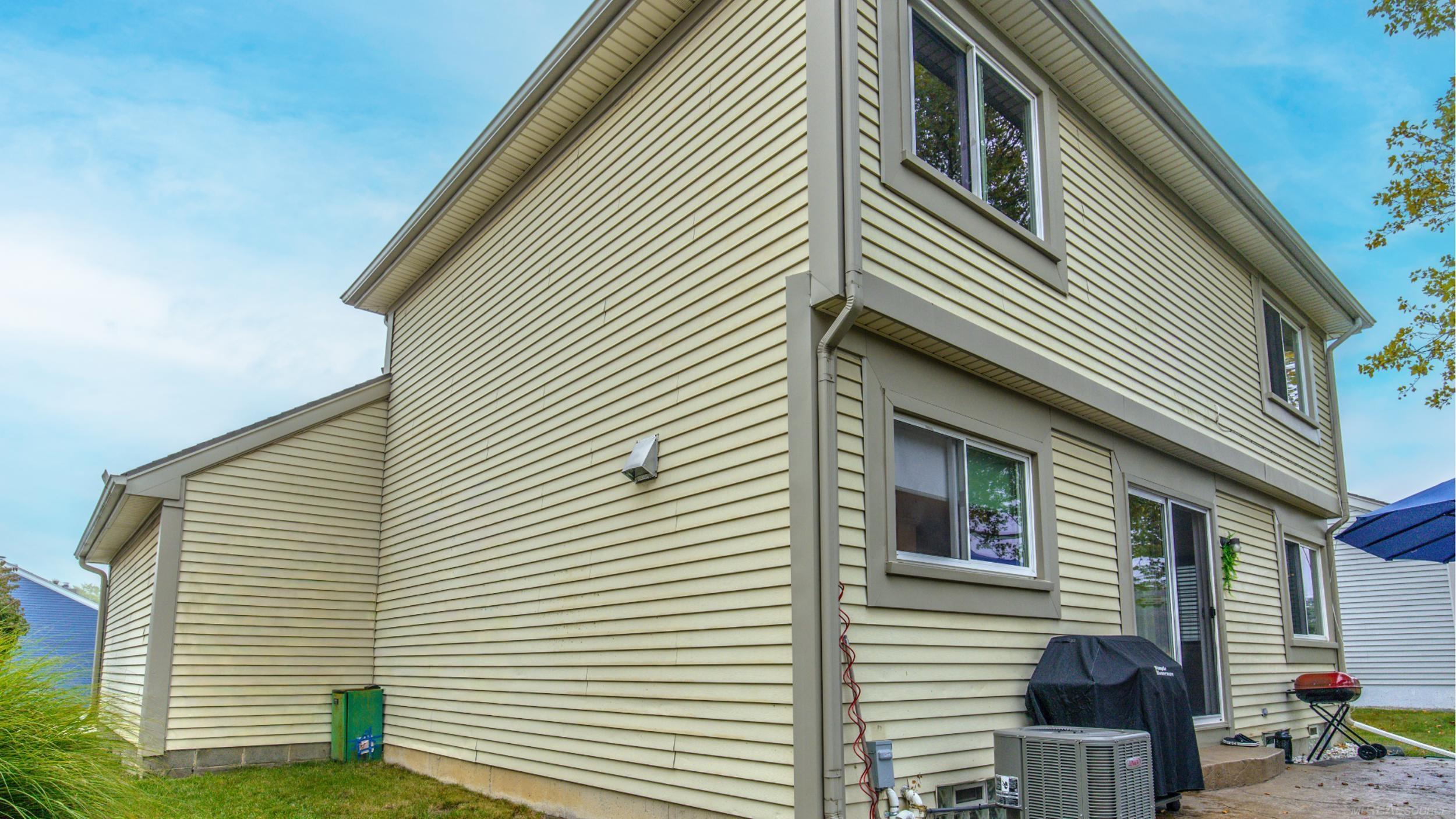 1612 Stonecrest Drive Rochester, MI 48307 - Photo 46 of 98 50189371-3dbded08-6be7-420c-a394-4b92ed73a7d7.JPG