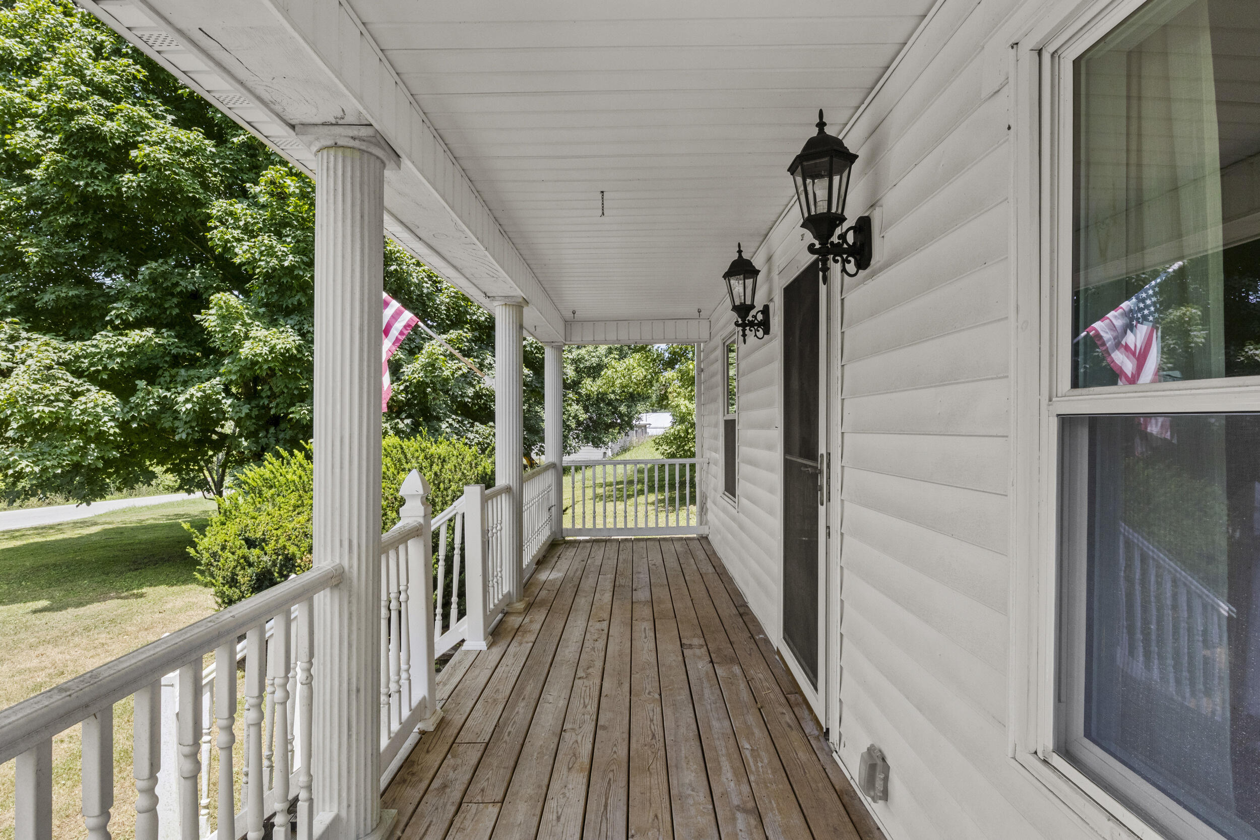 1875 White Oak Road Owingsville, KY 40360 - Photo 4 of 51 8_img_1691