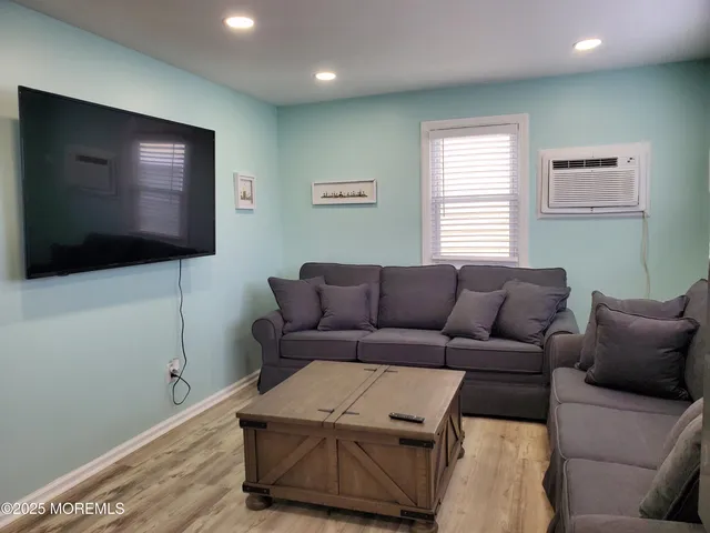 $1,500 | 115 Dupont Avenue, Unit A, Seaside Heights, NJ 08751