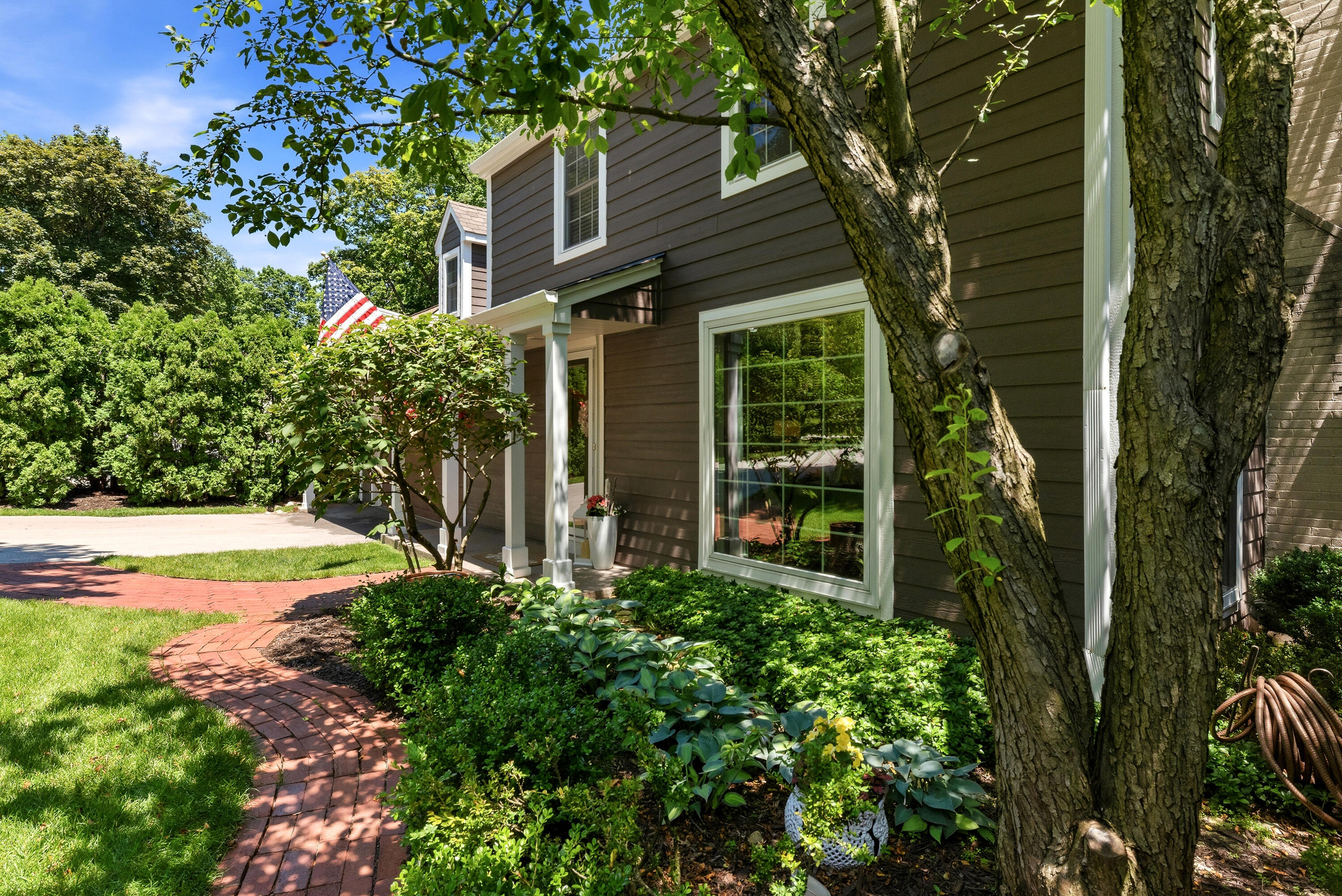 900 Apple Tree Lane Brookfield, WI 53005 - Photo 70 of 75 900 Apple Tree Ln-73