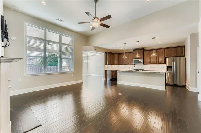 $600,000 | 313 Derrymore Drive, Woodstock, GA 30188