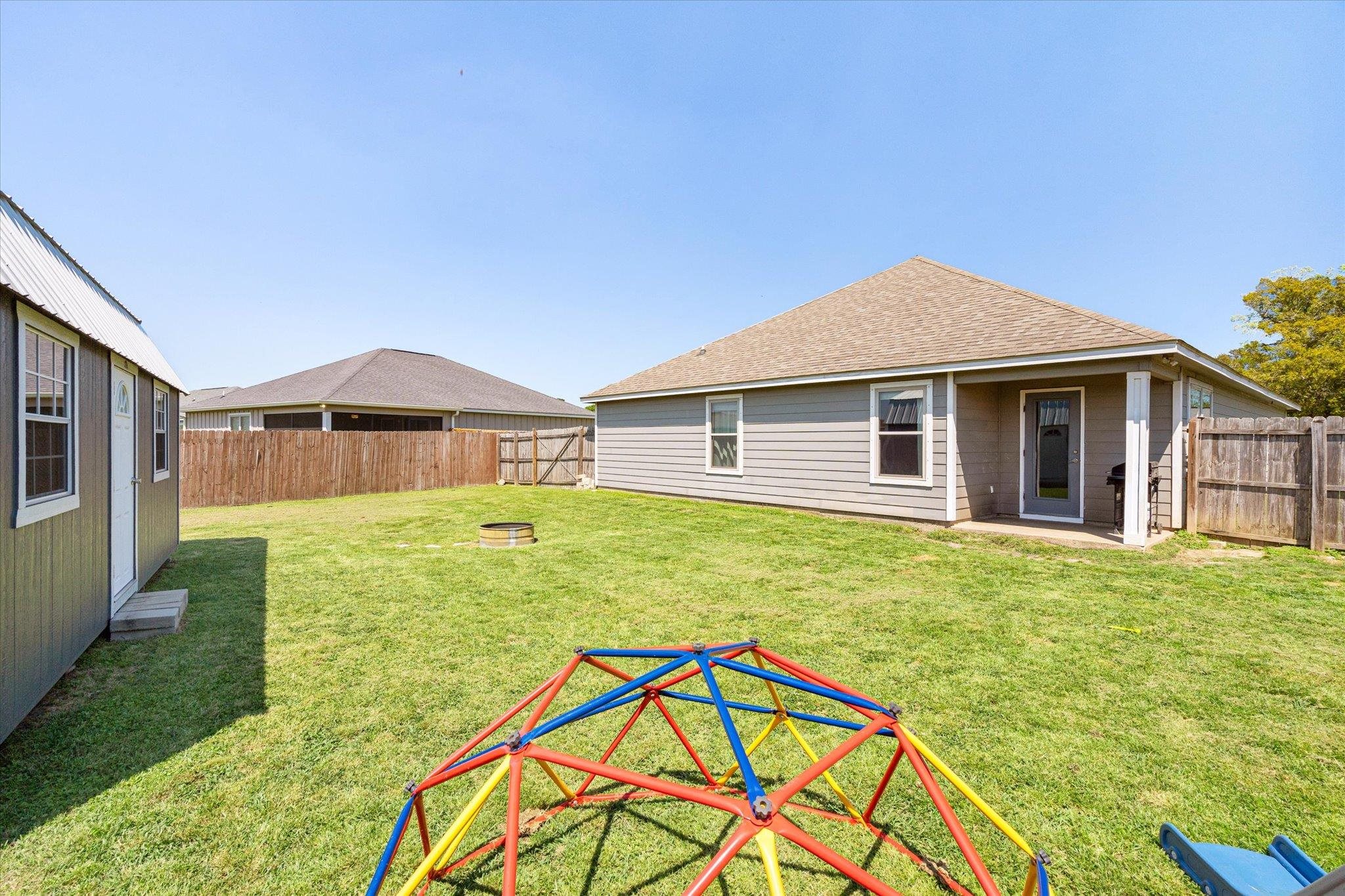 205 Lakefront Circle Summerdale, AL 36580 - Photo 24 of 33